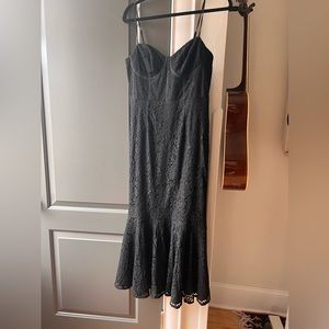 Lulus Black tie lace dress